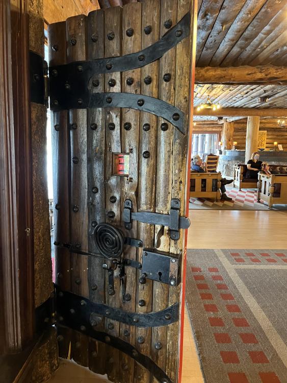 Old Faithful Inn Door 2.JPG