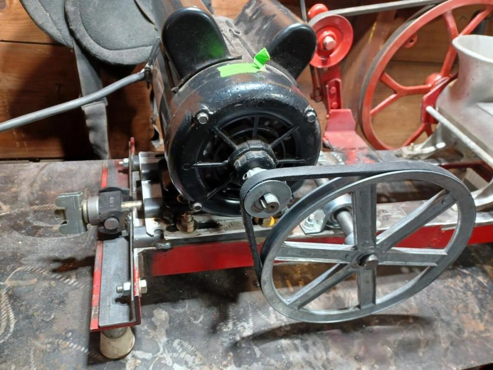 meat grinder1.jpg